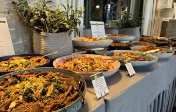 Das Dinner von Hennings Catering im Kunstsalon.