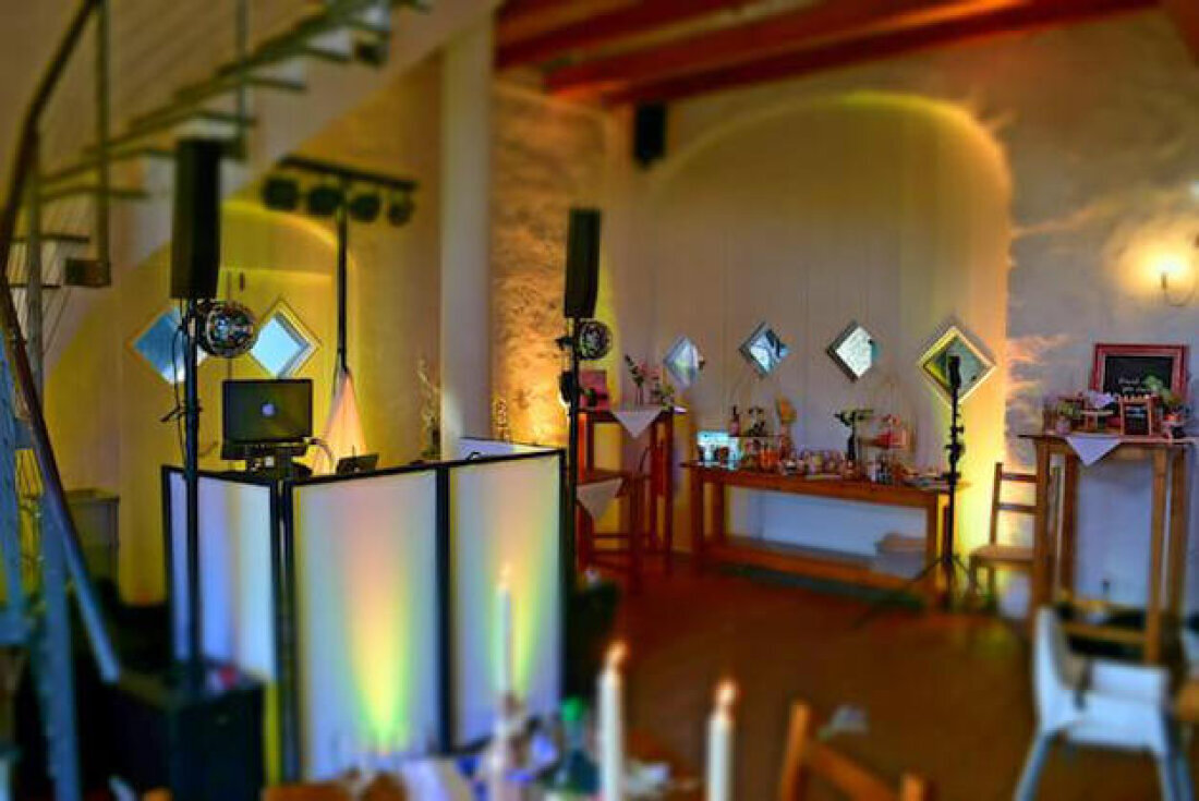 hochzeit-auf-dem-neimeshof-hochzeits-dj-kempen