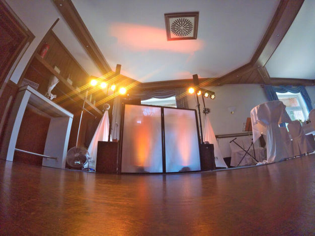hochzeit-im-hotel-mersbaeumer-ostbevern-hochzeits-dj-muenster